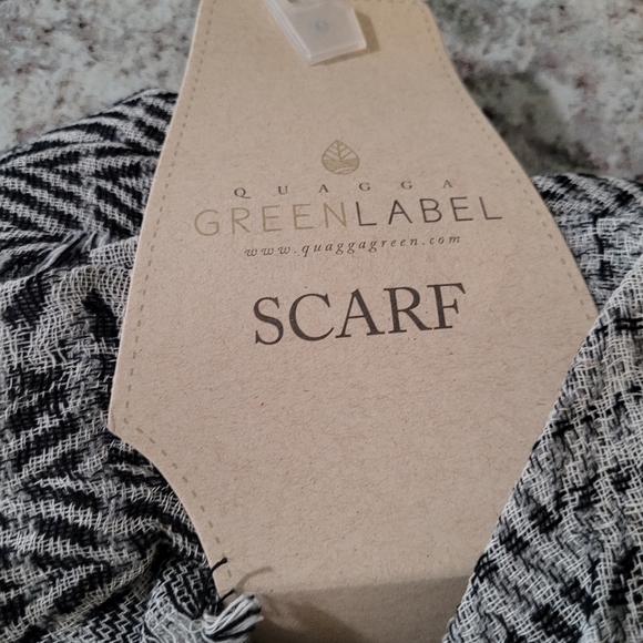 Quagga GreenLabel Scarf - Picture 4 of 7